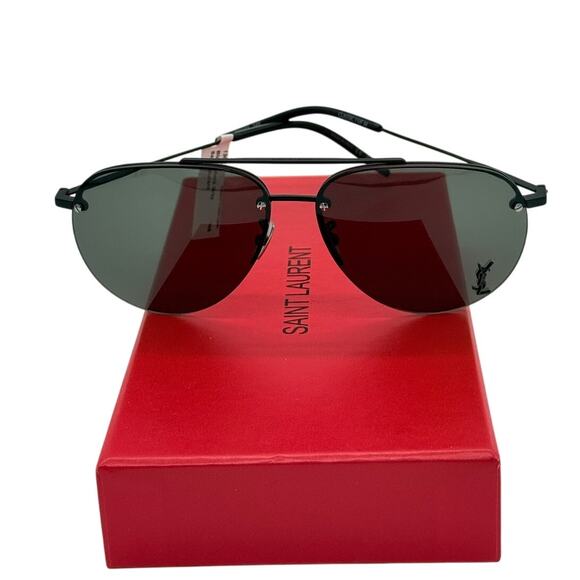 RETAIL $475 Saint Laurent Black Aviator Sunglasses*FULL INCLUSION*NWTS - Picture 1 of 13